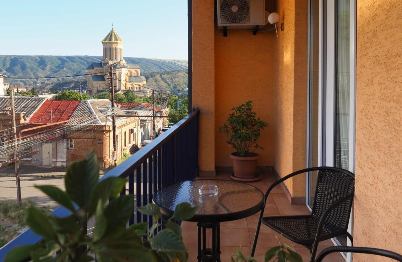 Hotel Banihills Tbilisi Exterior photo